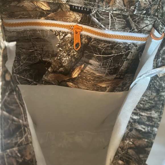 Thread Tote - Picture 3 of 4